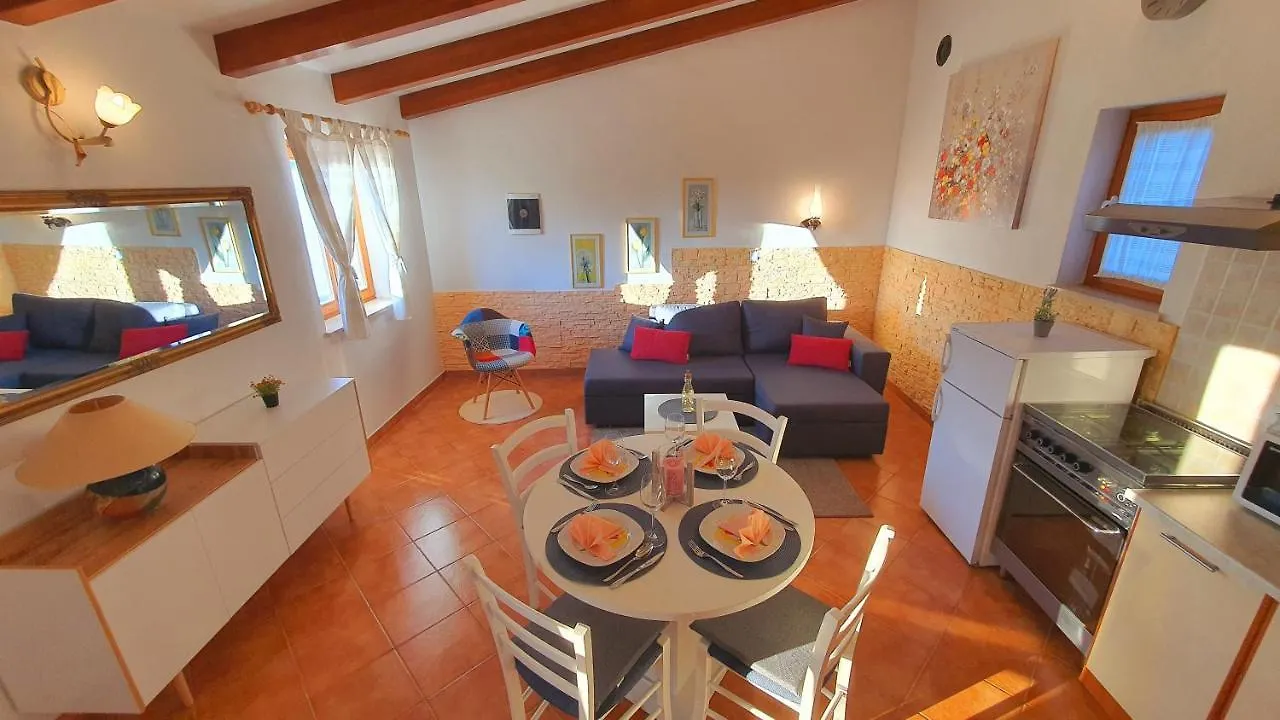 La Mora Apartment Pula Croatia