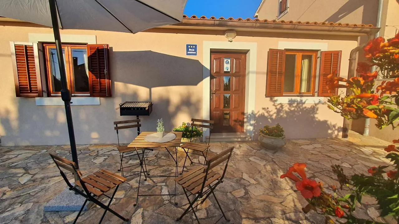 La Mora Apartment Pula